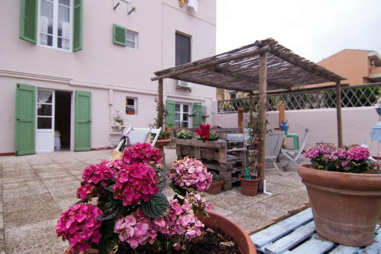 Апартаменты 200Metri Dal Mare Raffinato Chalet Con Giardino Марина-ди-Пиза Экстерьер фото