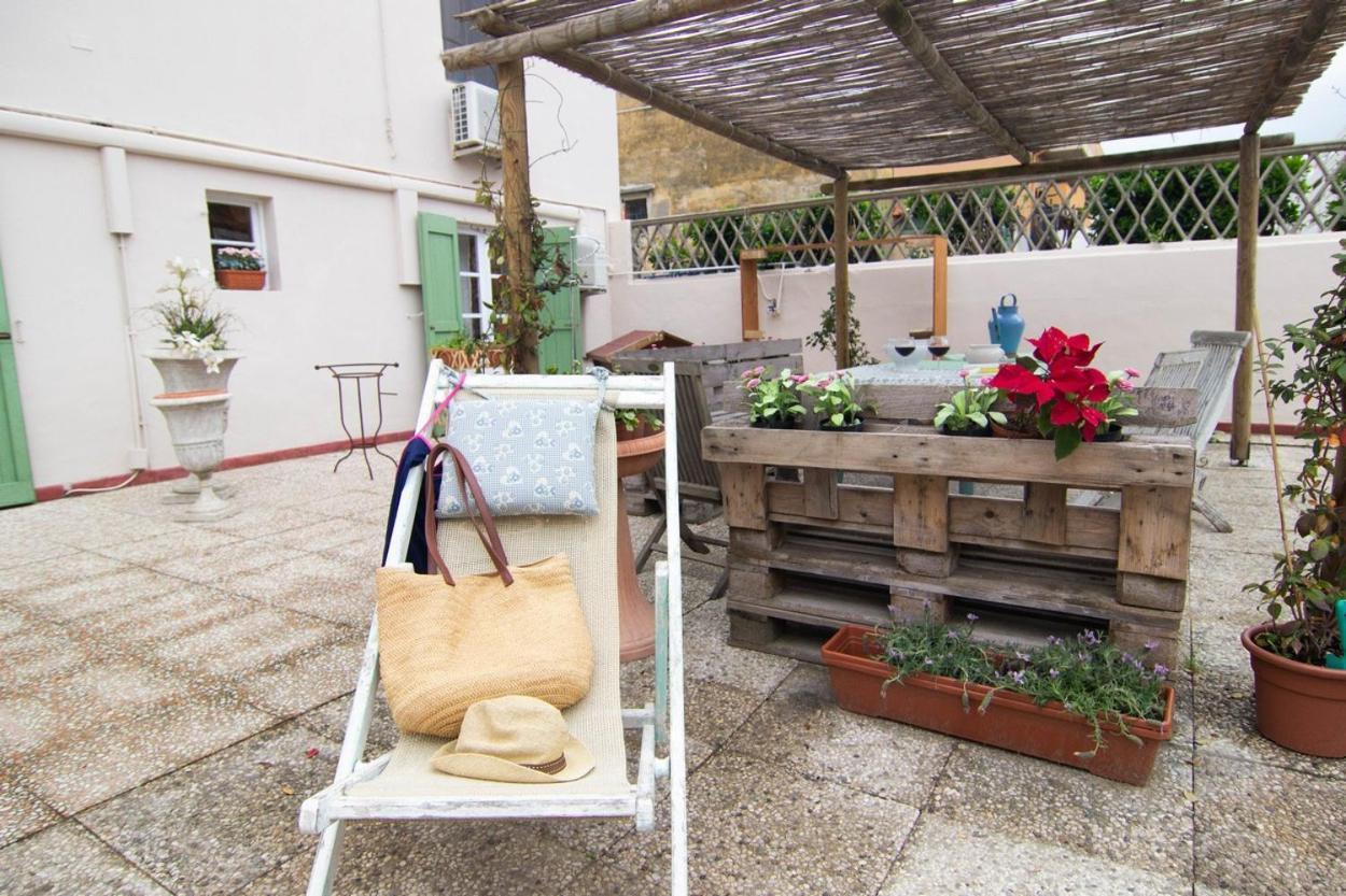 Апартаменты 200Metri Dal Mare Raffinato Chalet Con Giardino Марина-ди-Пиза Экстерьер фото